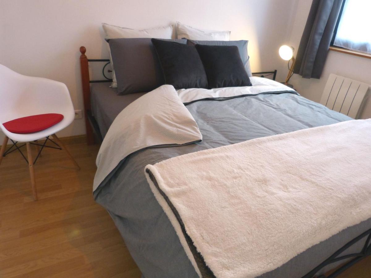 Le 99B Modern Apartment Queen Size Bed Connected Tv Hallennes-lez-Haubourdin Екстер'єр фото